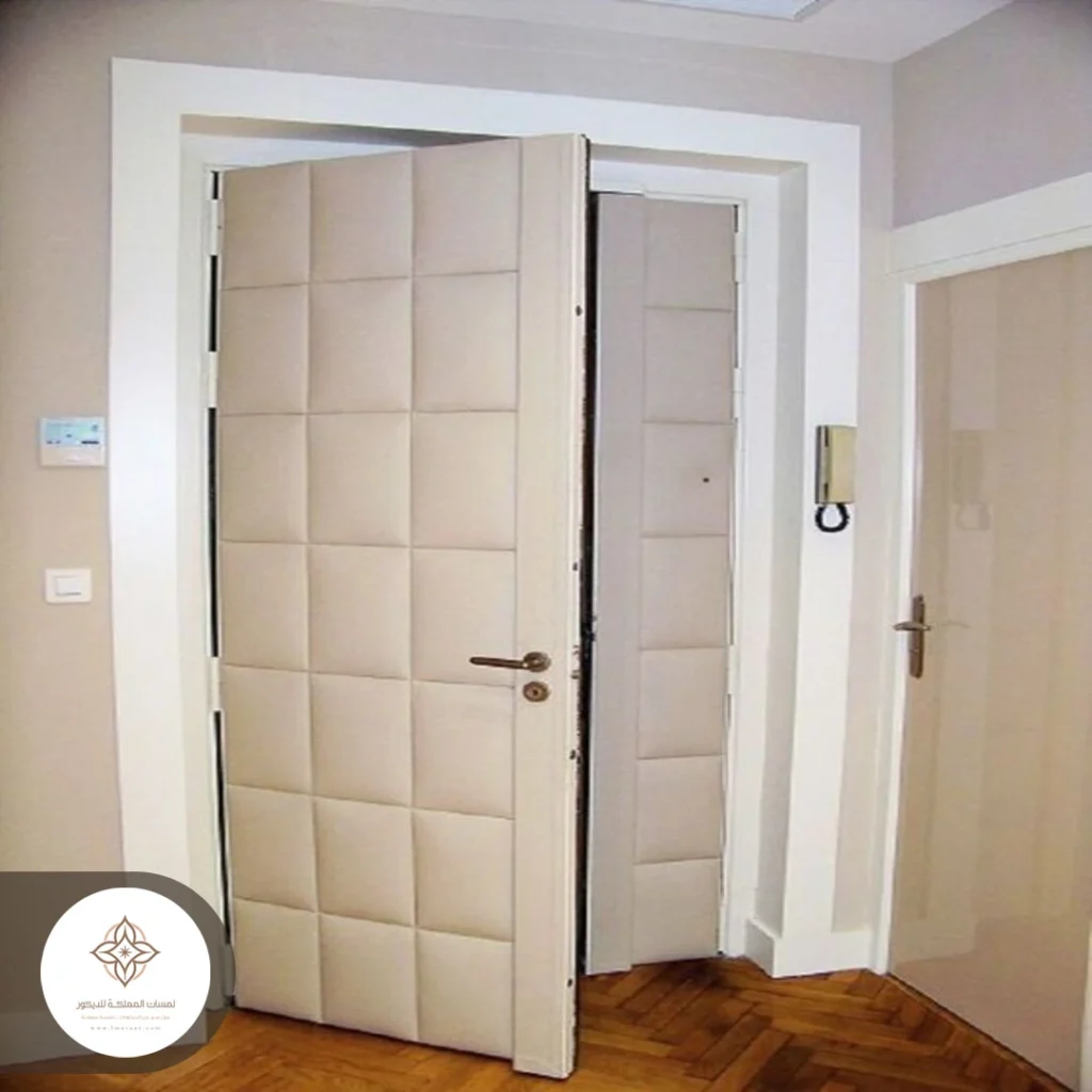 عازل صوت للباب القطيف